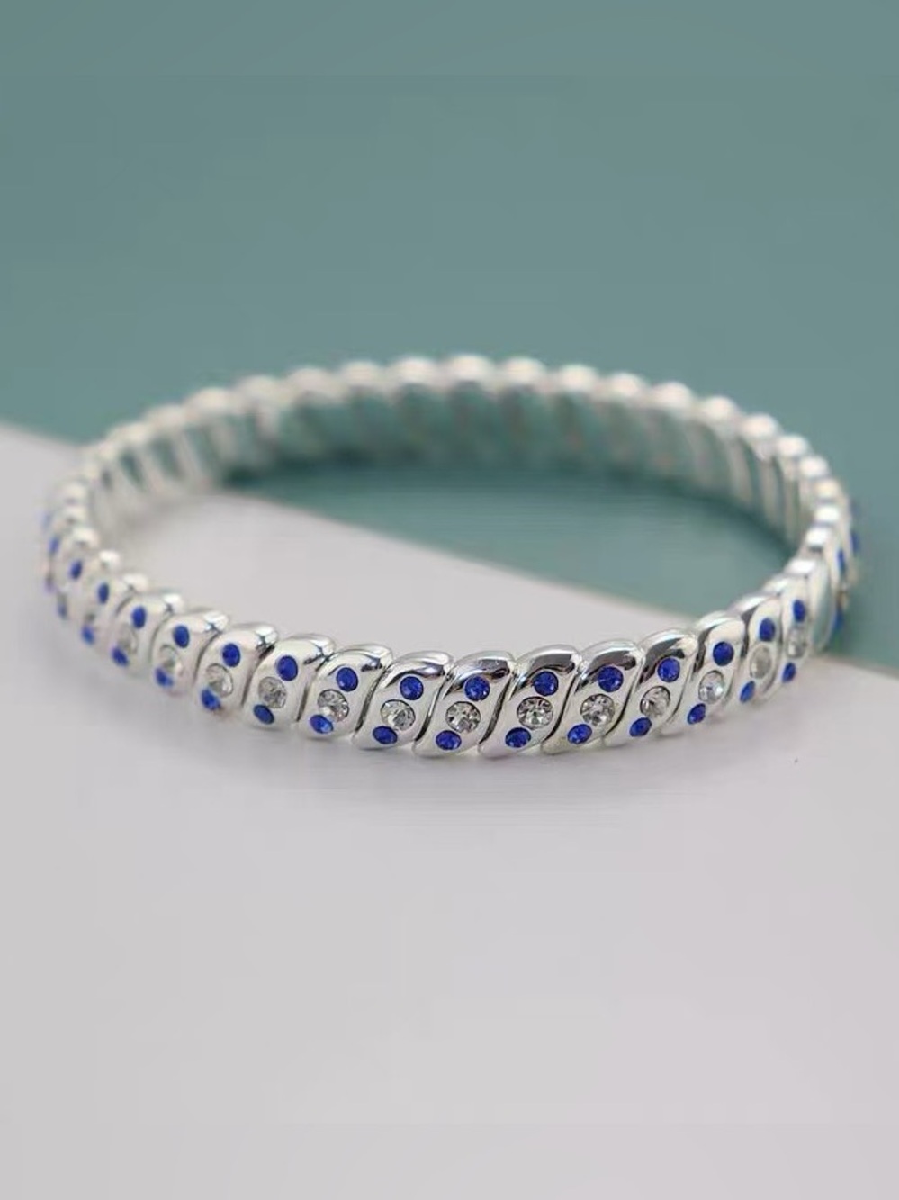 Roxanne Assoulin - Bit X Bit silver Stretch Bracelet